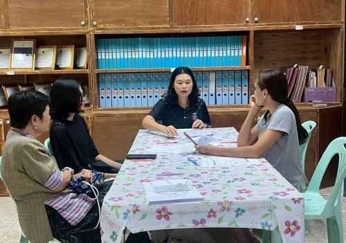 สพอ.วังน้ำเย็น ดำเนินการทำสัญญากู้ยืมเงินกองทุนพัฒนาบทบาทสตรี ประเภทเงินทุนหมุนเวียน อำเภอวังน้ำเย็น